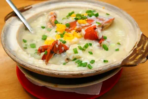 Seafood with Dried Scallop Soup 海皇瑤柱羹