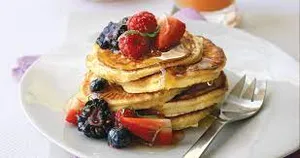 Pancakes With Seasonal Fruit