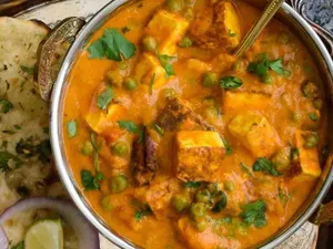 Matar Paneer