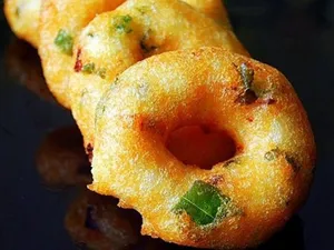 Medhu Vada