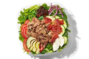 Steak "Cali Fresh" With Sliced Avocado