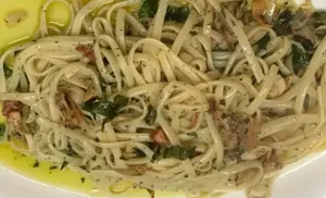 Pasta with Aglio Olio Sauce