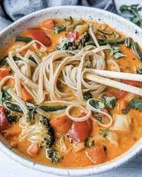 Mixed Vegetables Curry Noodle Soup