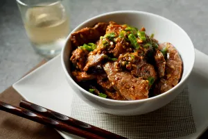Braised Sliced Beef With Chili Sauce