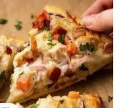 The Vegan Chicken Bacon Ranch Pizza