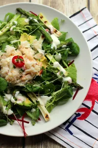 Jumbo Lump Crab & Avocado Salad Lunch