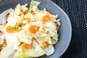 Braised Cabbage with Dried Baby Shrimps