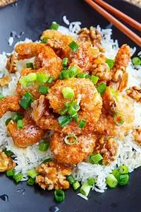 Crispy Prawns with Honey Walnuts 核桃大蝦