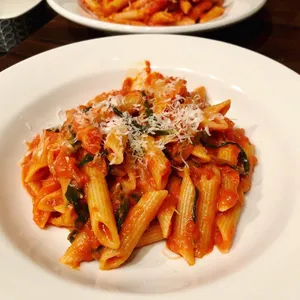 Rigatoni Margherita