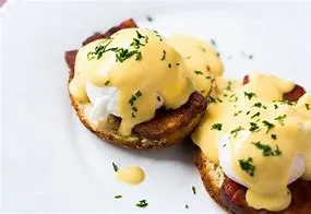 Classic Eggs Benedict