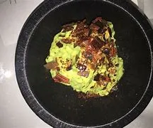 Bacon-Habanero Guacamole