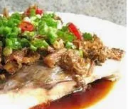Steamed Grass Carp With Preserved Vegetable