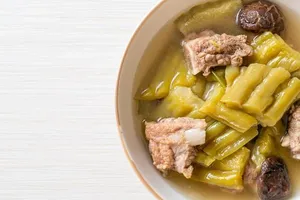 Bitter Melon And Spare Rib In Casserole