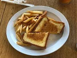 Kid's Grilled Cheese With French Fries