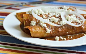 Mole Enchiladas