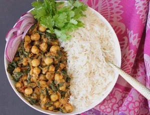 Chana Saag