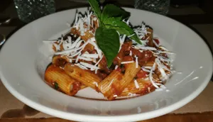 Rigatoni alla Norma