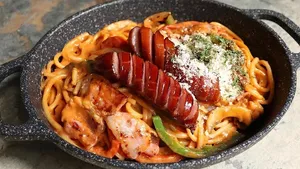 Rose Cream Bento Pasta 玫瑰奶油意大利面 로제크림도시락파스타