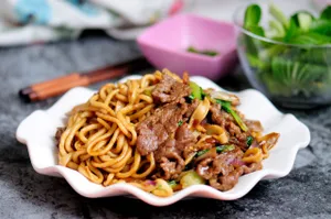 Beef Fried Pulled Noodle
