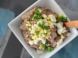 Chopped Liver Salad Sandwich