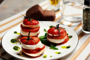 Buffalo Mozzarella & Tomato