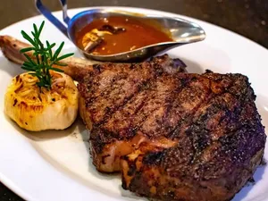 Bone-In Ribeye Steak (18 Oz)