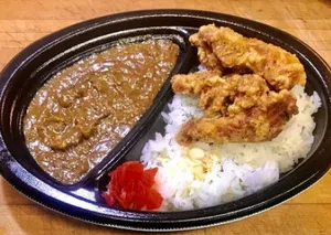Japanese Curry With Fried Chicken (唐揚げカレー）