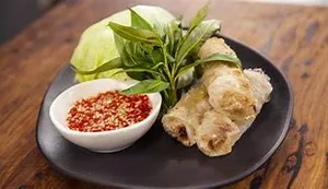 Crispy Spring Roll With Rice Vermicelli (Dry)