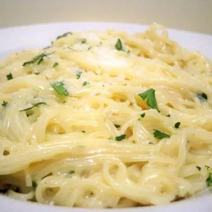 Pasta With Garlic & Oil