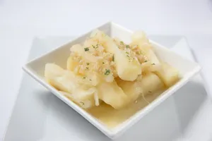 Yuca con Mojo