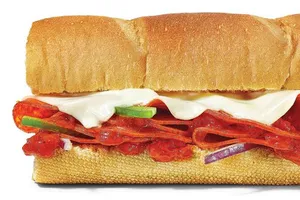 Pizza Sub Footlong Pro (Double Protein)