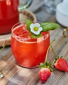 Strawberry & Basil Lemonade