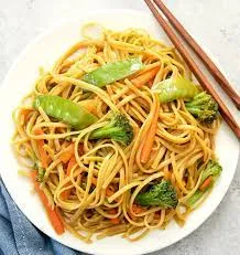 Lo Mein Luncheon Special
