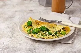 Fresh Broccoli And Cheddar Omelette
