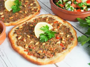 Lahmajun Pizza