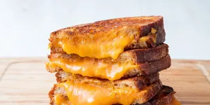 Ooey Gooey Grilled Cheese