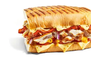 Baja Chicken & Bacon Melt 6 Inch Melt