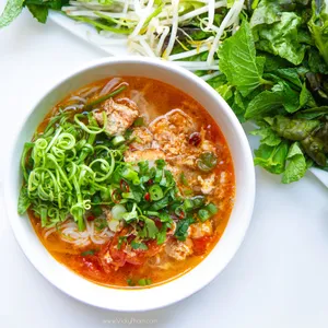 Mixed Pork and Shrimp with Noodles in Soup