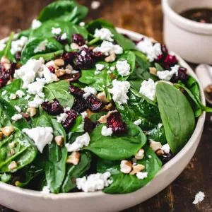 GOAT CHEESE & SPINACH SALAD