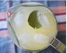 Kaffir Lime Leaf Infused Lemonade