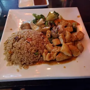 Hibachi Chicken Lunch Special