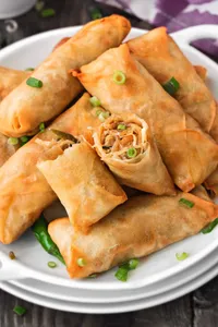 Veggie Spring Rolls (2 Pcs)