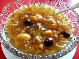 Simmered Snow Fungus With Apricot Kernels