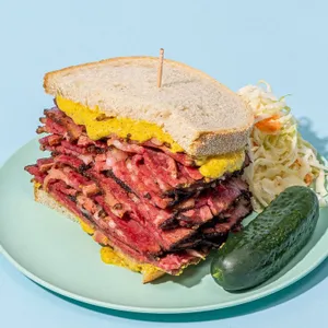 Pastrami, Muenster, Lettuce, & Tomatoes Sandwich