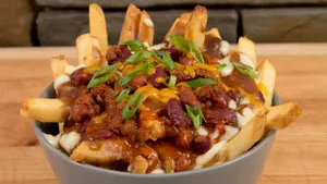 Chili Cheese Poutine