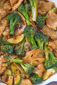 Sauteed White Meat Chicken With Hunan Sauce
