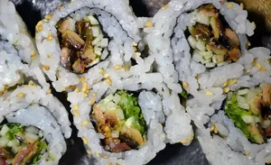 Eel Cucumber Roll