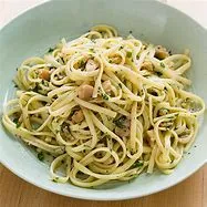 Linguine Red or White Clam Sauce