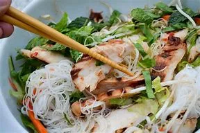 Grilled Chicken Vermicelli Noodle Entree