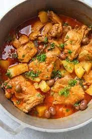 Pollo Guisado